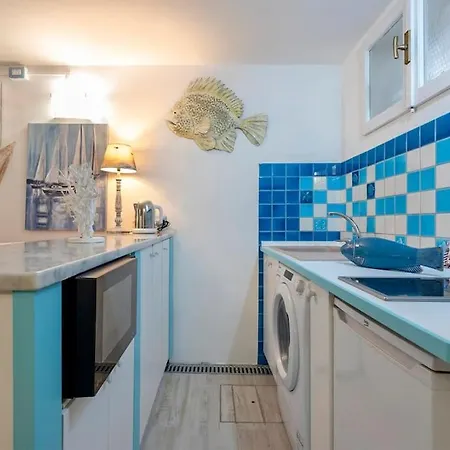 Apartment White House
