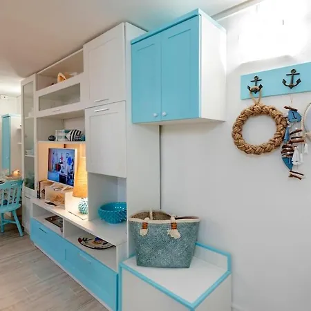 White House Apartment *